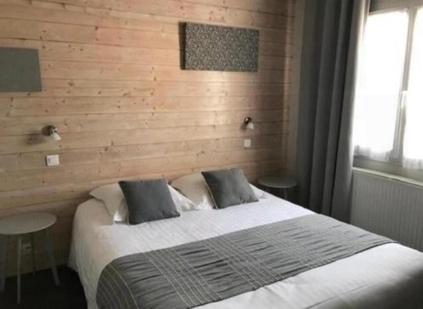 ארס Hotel La Petite Auberge מראה חיצוני תמונה