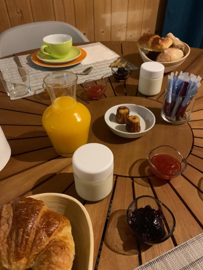 ארס Hotel La Petite Auberge מראה חיצוני תמונה