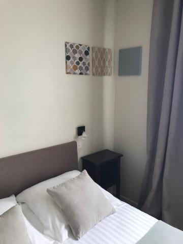 ארס Hotel La Petite Auberge מראה חיצוני תמונה